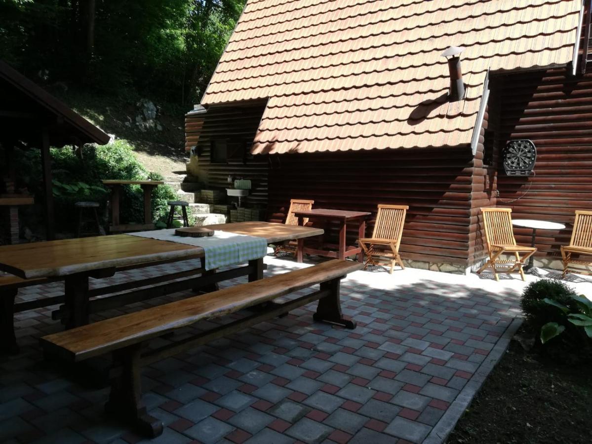 Holiday Home Mreznica Gornji Zvecaj Экстерьер фото